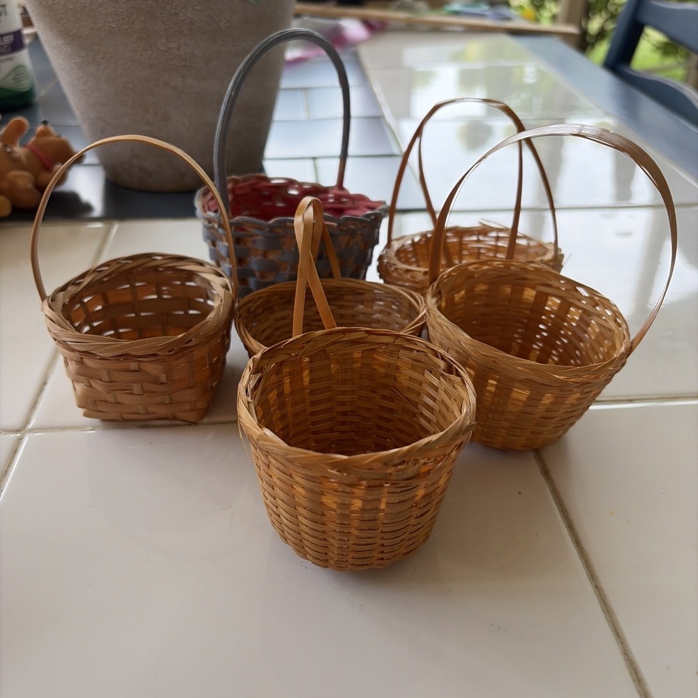 Vintage Mini Weave Wicker Basket Decor Lot of 6 (E3)